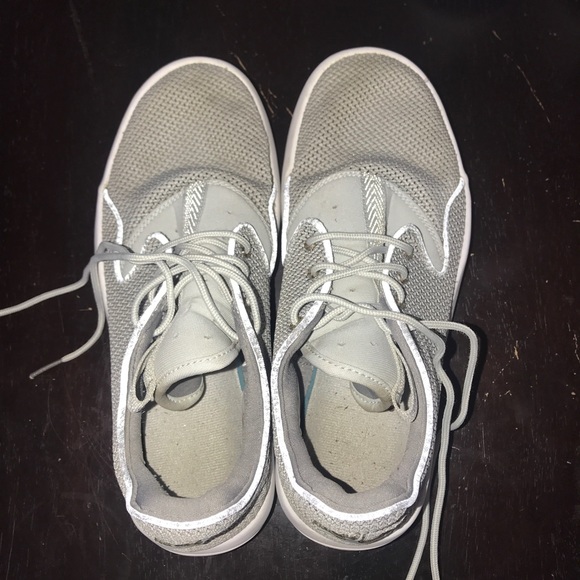 jordan running shoes kids